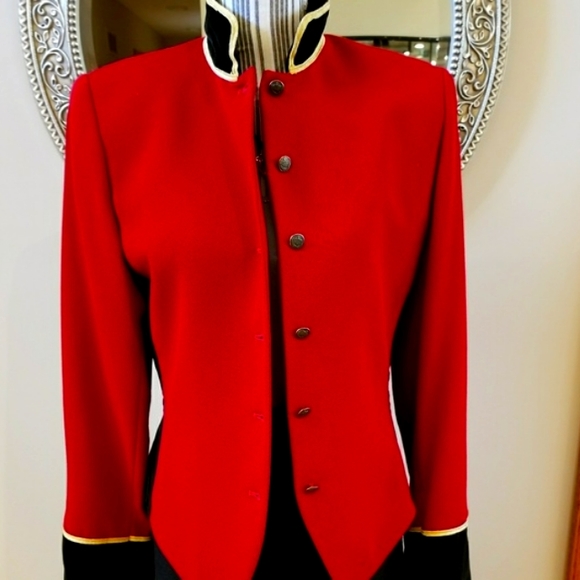 Ellen Tracy Company Red Wool Military Jacket with Velvet Trim & Gold Buttons. - Picture 2 of 10